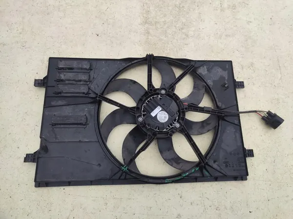 Kylarrubrik VW Audi Skoda 5Q0121205C image 6