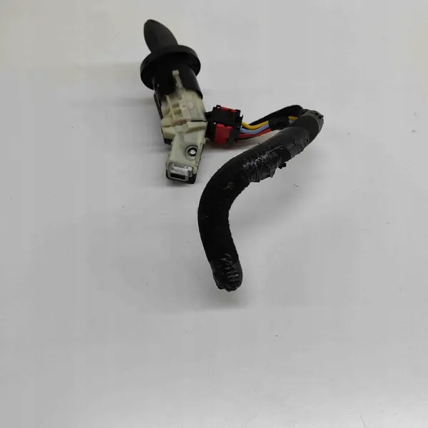 Contacteur d'allumage OEM 285910001R pour Opel Vivaro image 4
