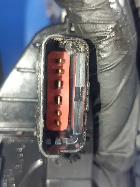 RENAULT CLIO II LIFT 1.2 16V DROSSSELKLAPPE 8200166869 image 5