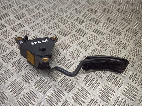 Potentiomètre de pédale d'accélérateur OEM 8200139319 Renault image 2