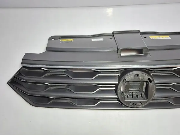 Volkswagen T-Roc 2018 Upper Grill Cover 2GA853343B image 4