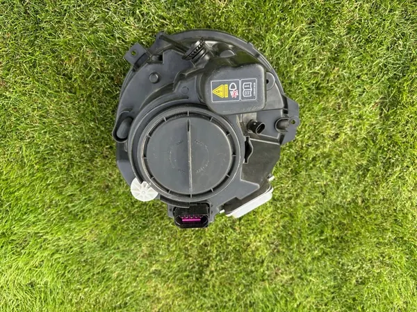 MERCEDES G-KLASSE W463 BI-XENON LINKER KOPLAMP image 4