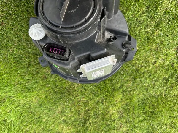 MERCEDES G-KLASSE W463 BI-XENON LINKER KOPLAMP image 5