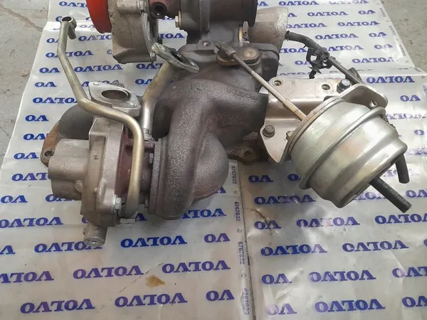 Turbo Volvo 2.4 D5 2014 image 5