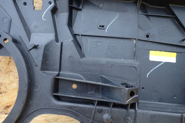 Panneau de porte avant droit OEM BJ3221122AE Range Rover Evoque image 4