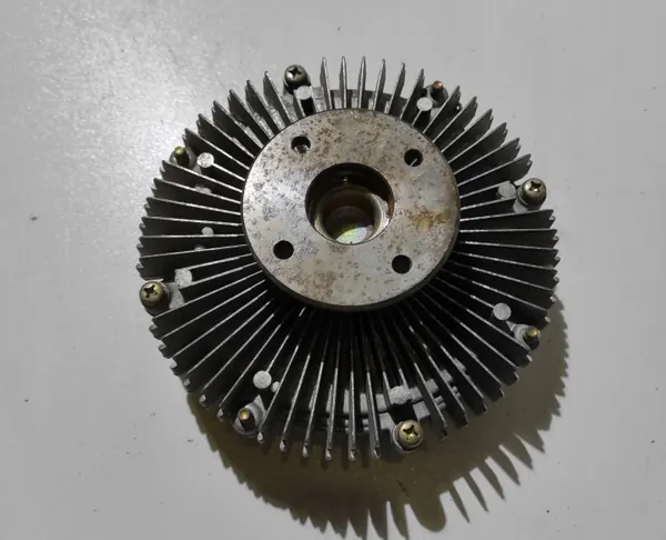 Accouplement Visqueux WIS-SO-TN-56 pour Nissan Titan 5.6 image 3