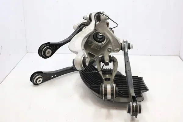 OEM 6879752MWGK Höger Bakfjädring BMW X4 G02 image 3
