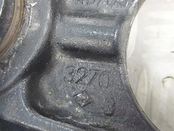 MAN TGX/TGA Reactiekoppelingsbeugel OEM 81437053270 image 3