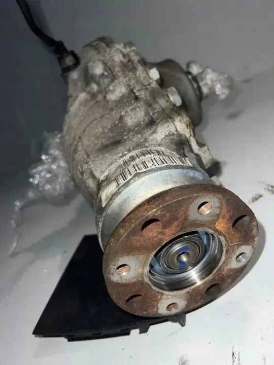 BMW X3 F25 Vorderdifferential - Gebrauchtes OEM-Teil image 3