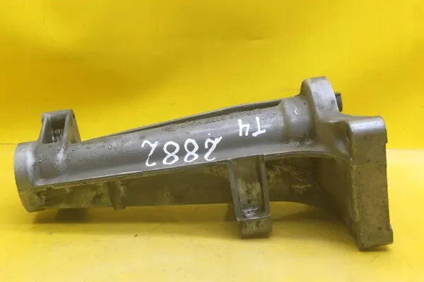 OEM 02B409320B Support Demi-Arbre VW T4 image 10
