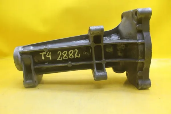 OEM 02B409320B Support Demi-Arbre VW T4 image 6