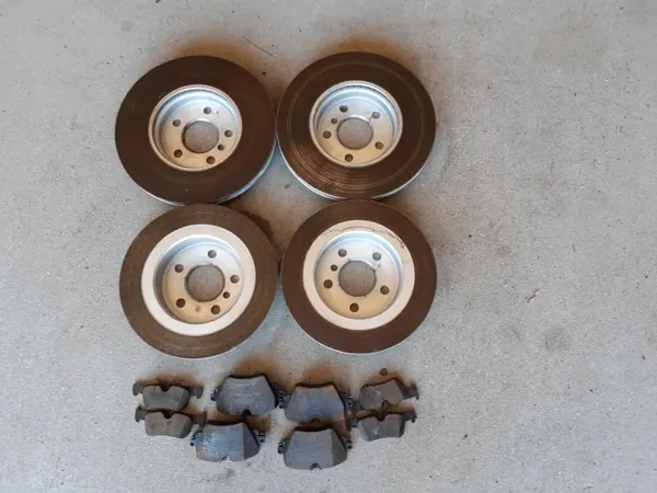 Conjunto Discos & Pastilhas BMW OEM 14891007/14891010 image 3