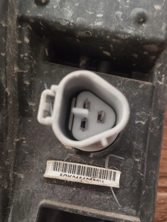 Luz DRL esquerda Suzuki Vitara II/III OEM W1378 image 3