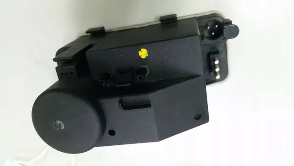 Bomba de cierre central OEM 1248002748 para Mercedes W124 image 2