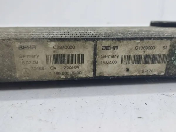 Refroidisseur d'huile Mercedes-Benz OE A 169 500 02 00 image 3