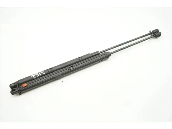 Mercedes-Benz C-Class takaluukun vaimennin OEM image 6