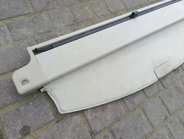 Toyota Avensis T25 Kombi Kofferbakrolgordijn OEM DLL2492 image 3