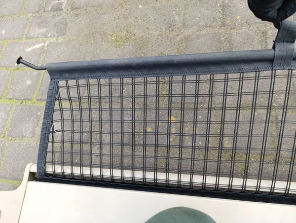 Toyota Avensis T25 Kombi Kofferbakrolgordijn OEM DLL2492 image 7