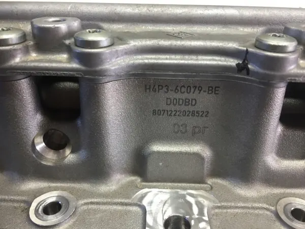 Bloco de válvulas Jaguar OEM H4P36C079BE - Usado image 7