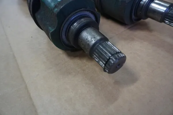 Vänster Främre CV-led Mitsubishi Outlander II 2007-2012 image 3