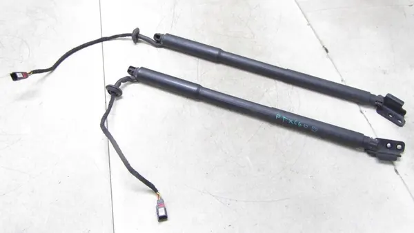 VOLVO XC60 Baklucka Aktuator 31479628 image 2