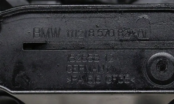 BMW OE 8589941 Venttiilikansi - Diesel Moottori image 3