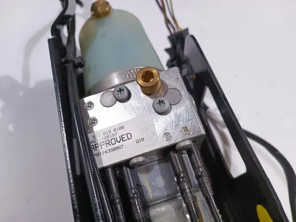 Takmotorpump OEM 5110180100 för Chevrolet Camaro image 8