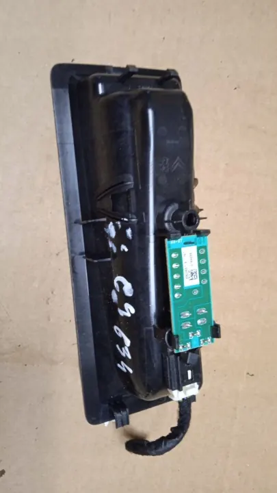 Luz de mala CITROEN C4 Picasso OEM 634 SK10 image 3