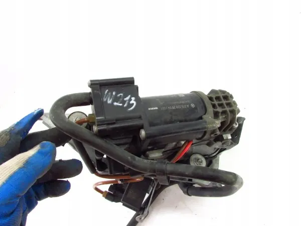 Compresor suspensión Mercedes W213 OEM A2133202804 image 3