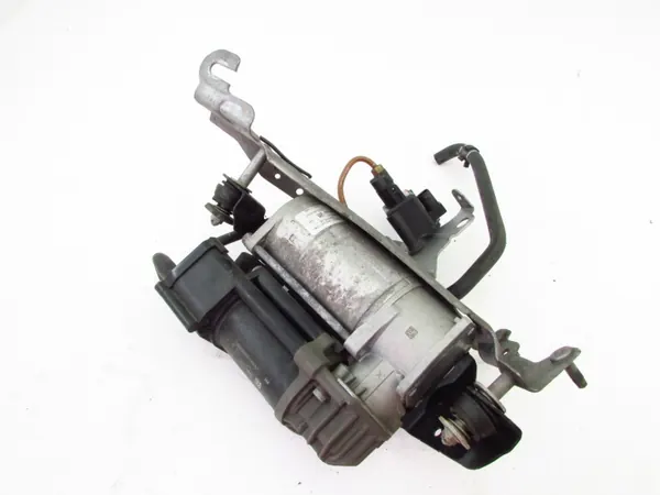 Compresor suspensión Mercedes W213 OEM A2133202804 image 4