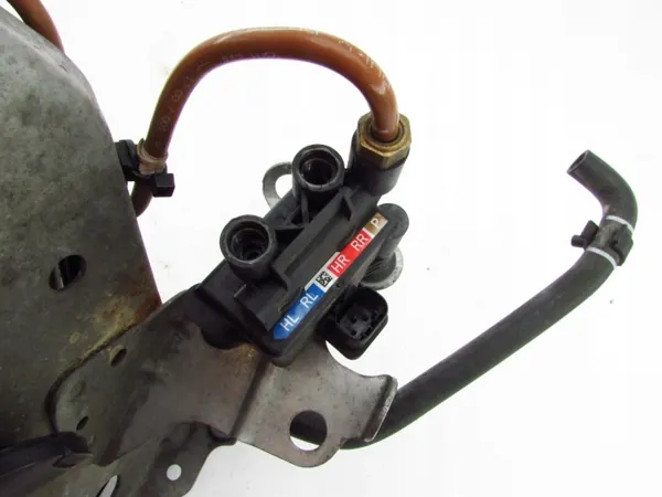 Compresor suspensión Mercedes W213 OEM A2133202804 image 5