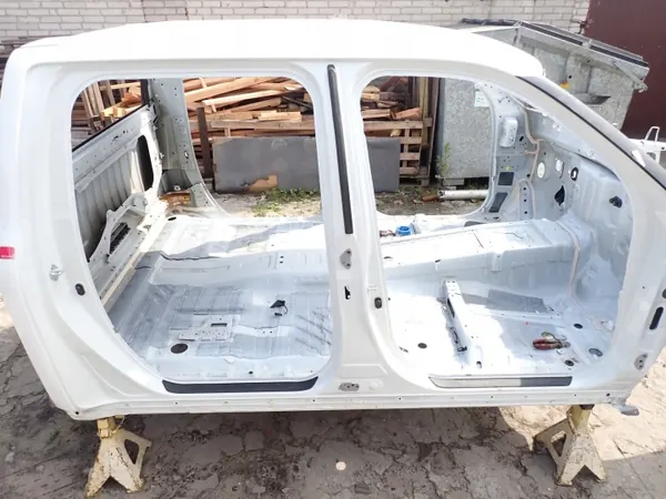 Rechter Middenstijl OEM 61311-0C020 Toyota Tundra Crewmax image 2