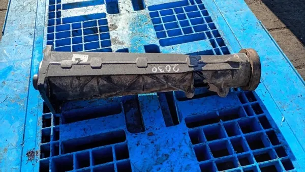 OEM 01H525085 Audi A4 B5 4x4 axelstöd image 2
