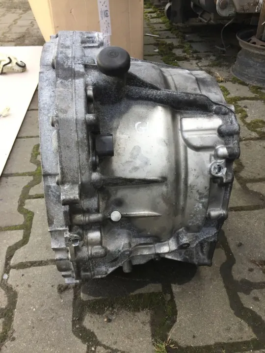 Motor híbrido Mercedes GLC W253 OEM 2032000613301 image 5