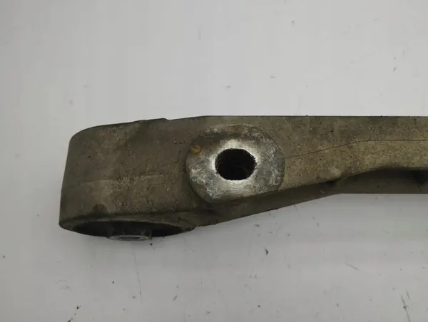 Mercedes-Benz Vito Viano W639 2005 Central Support Bracket image 6