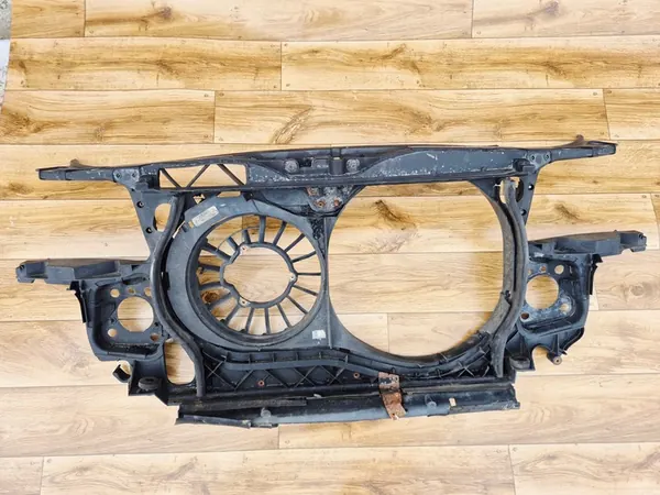 Audi A4 B6 2.5TDI Para-choque Dianteiro 8E0805594A image 2