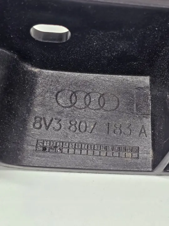 AUDI A3 Deslizamento de montagem do para-choque traseiro esquerdo 8V3807183A image 3