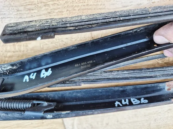 AUDI A4 B6 B7 Voorruitenwissers Arm Set 8E1955408A 8E1955407A image 4