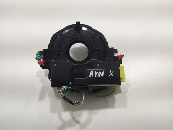 OEM-turvatyynyn kellokierre Toyota Aygo X 2022-2025 image 4