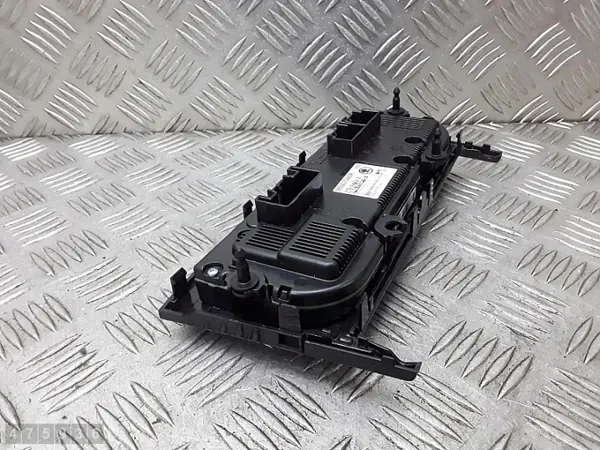 Módulo controle climatização Skoda Karoq OEM 565907044dr image 4