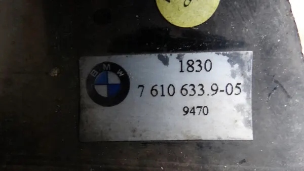 BMW OE 18307610633 Pakopää musta kromi image 8
