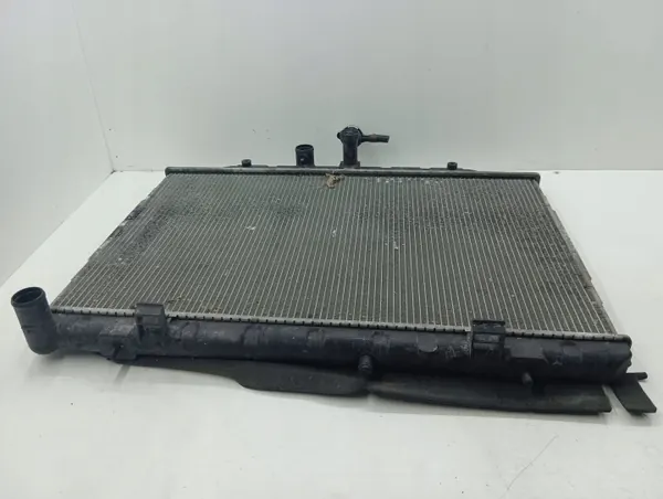 Radiateur d'eau Nissan X-Trail T31 OEM AMD106115 image 6