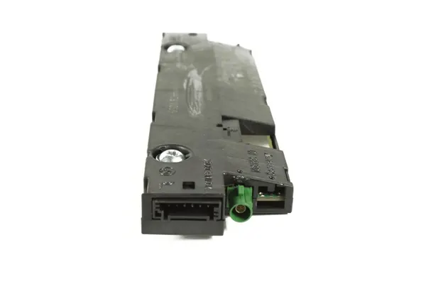 BMW F11 Diversity Antennförstärkare OEM 9266640 image 3