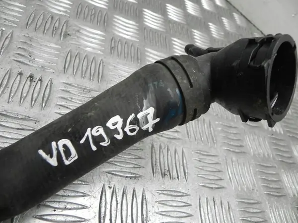 Jäähdyttimen letku Volkswagen PASSAT 2014 3AA122101F image 3