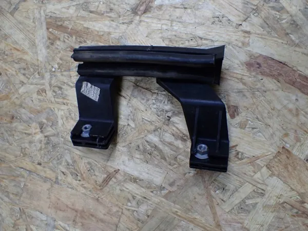 Höger framfönsterledare OEM 9687054380 Citroen DS5 Hybrid image 3