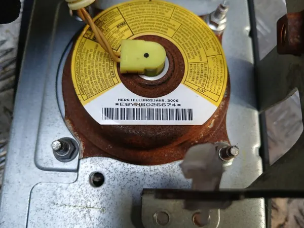 Toyota Aygo I Passagerarkrock OEM AYGOIPODUSZKAP image 4