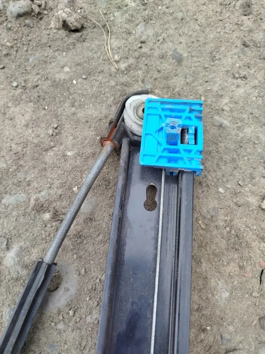 Mecanismo de vidro elétrico dianteiro esquerdo Audi A4 B6 OEM image 7