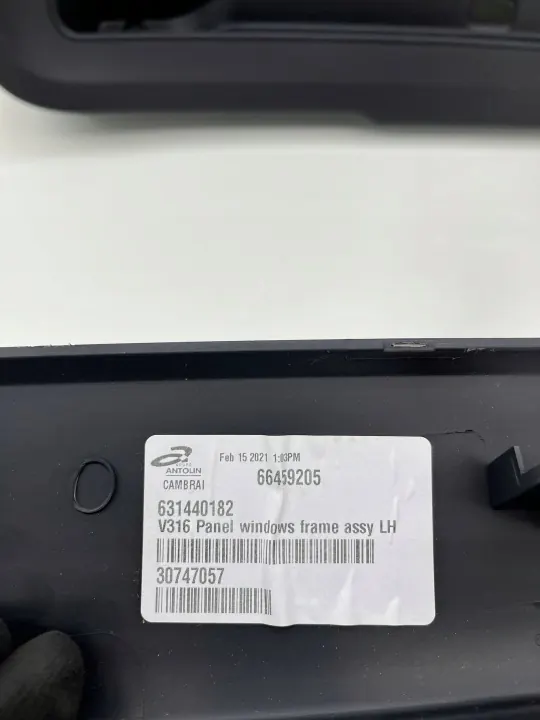 Garniture de Hayon Volvo XC40 OEM 30747056 image 5