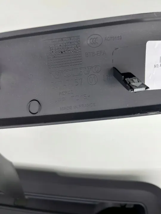Garniture de Hayon Volvo XC40 OEM 30747056 image 6