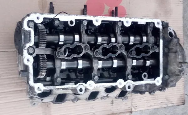 Culasse droite OEM 059103064CN pour Audi A4 B7 image 2